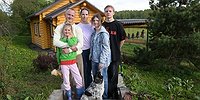 Купим себе деревеньку, да заживём по-маленьку